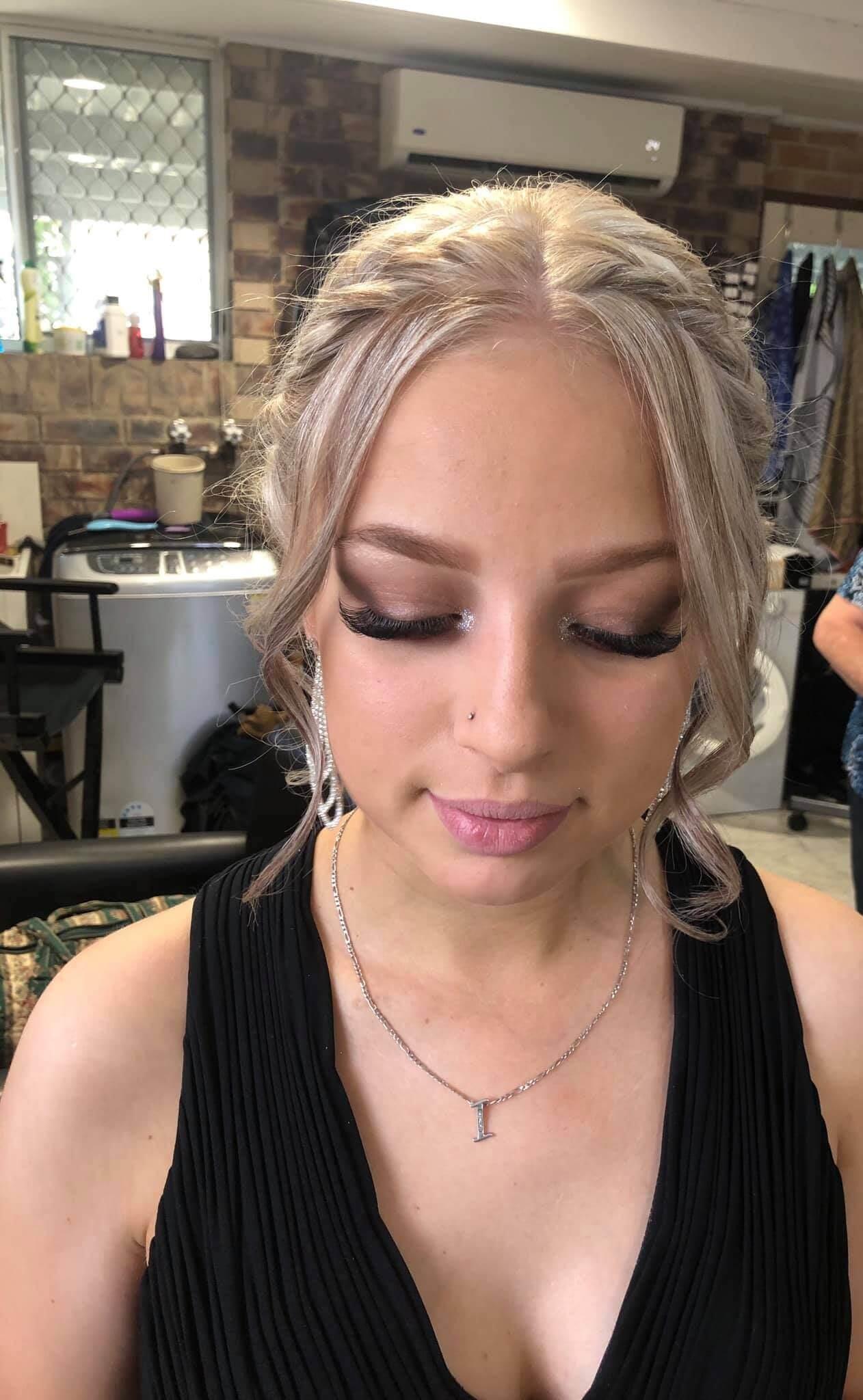 Formal makeup