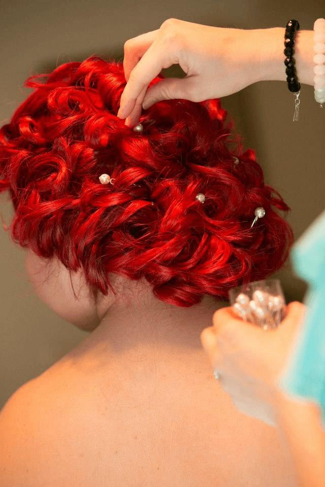 Bridal upstyle on the day